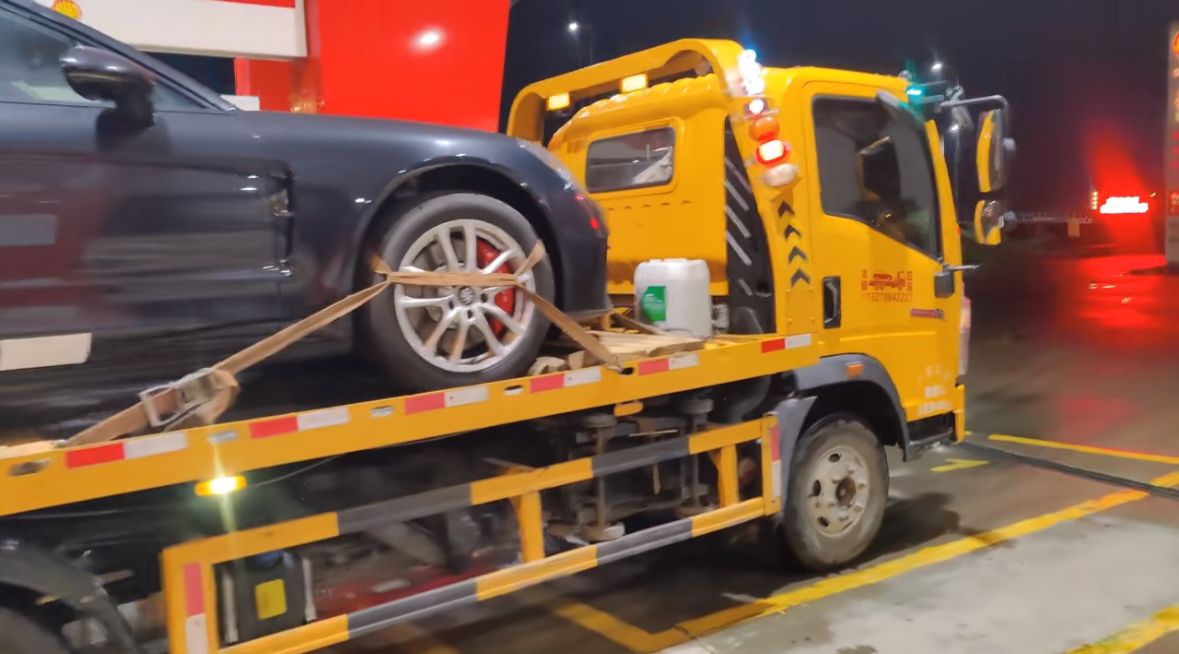 合川行车途中遇到突发状况该如何呼叫道路救援？